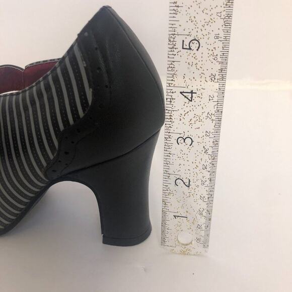 T.U.K. Striped Mary Jane Chunky Heels - Picture 8 of 10
